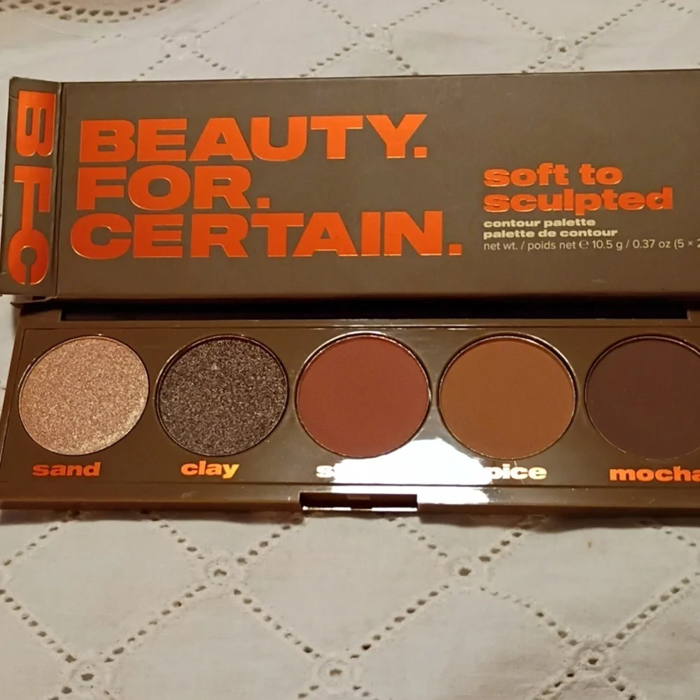 Beauty For Certain Contour Palette
